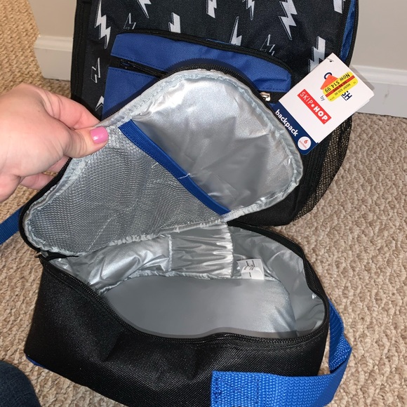 Osh kosh bookbag and lunchbox set - Picture 3 of 3